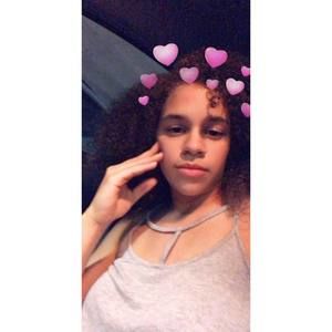 Meet your Posher, Elena